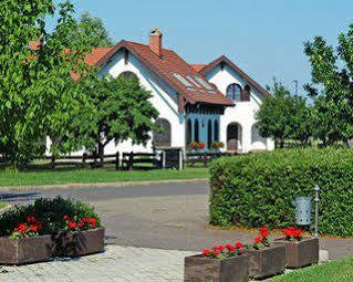Hortobagy Club Hotel ภายนอก รูปภาพ